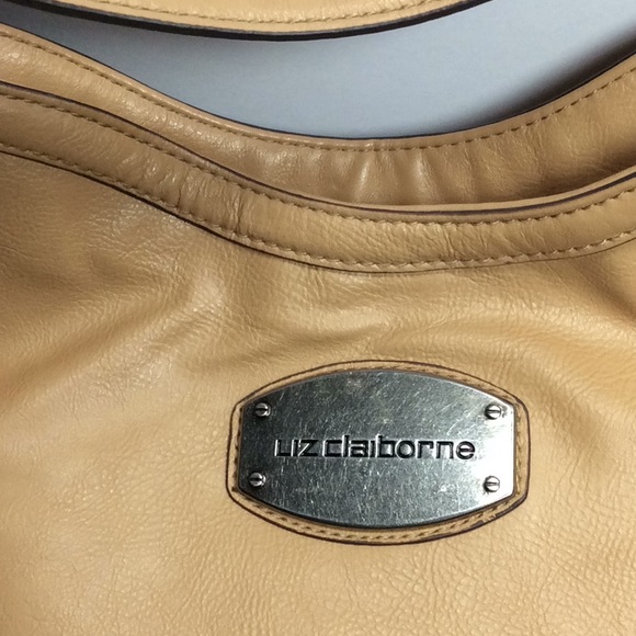 Liz Claiborne Shoulder Bag - Picture 2 of 7